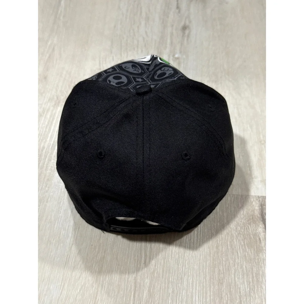 Nintendo Super Mario Luigi Snapback Hat Black Gray Power-Up Print Flat Brim Cap - Picture 3 of 6